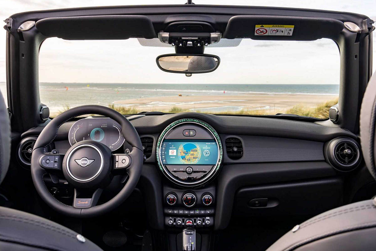 Ra mắt Mini Convertible Seaside Edition 2023 từ 34.500 bảng Anh - Hình 8 Ra mat Mini Convertible Seaside Edition 2023 tu 34.500 bang Anh-Hinh-8