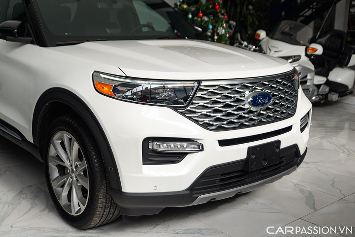 “Hàng hiếm” Ford Explorer Platinum nhập Mỹ gần 4 tỷ tại Việt Nam - Hình 2 “Hang hiem” Ford Explorer Platinum nhap My gan 4 ty tai Viet Nam-Hinh-2