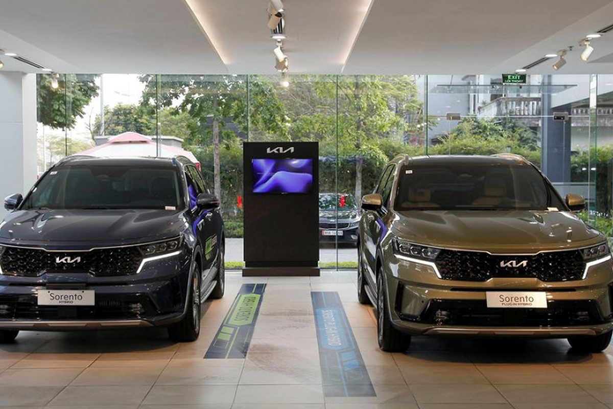 Cận cảnh Kia Sorento HEV/PHEV 2023 từ 1,4 tỷ đồng tại đại lý Việt Can canh Kia Sorento HEV/PHEV 2023 tu 1,4 ty dong tai dai ly Viet