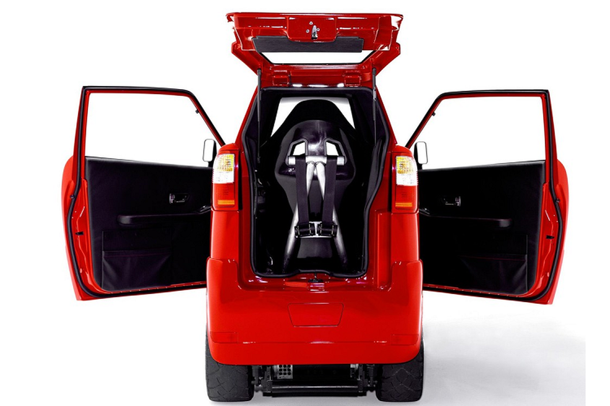 Tango T600 - xe ôtô điện tí hon hơn 700 triệu đồng, đắt hơn cả Tesla - Hình 5 Tango T600 - xe oto dien ti hon hon 700 trieu dong, dat hon ca Tesla-Hinh-5