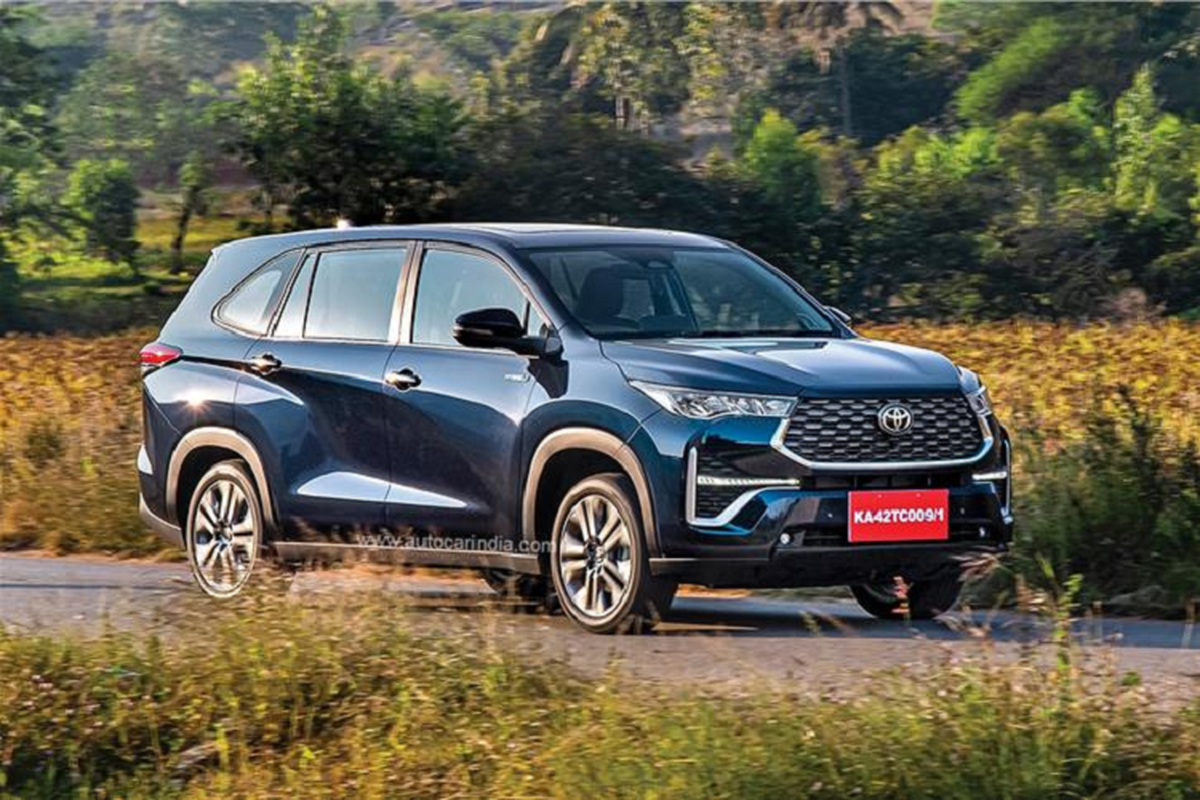 Toyota Innova Hycross 2023 khởi điểm từ 523 triệu đồng, có về Việt Nam? - Hình 14 Toyota Innova Hycross 2023 khoi diem tu 523 trieu dong, co ve Viet Nam?-Hinh-14
