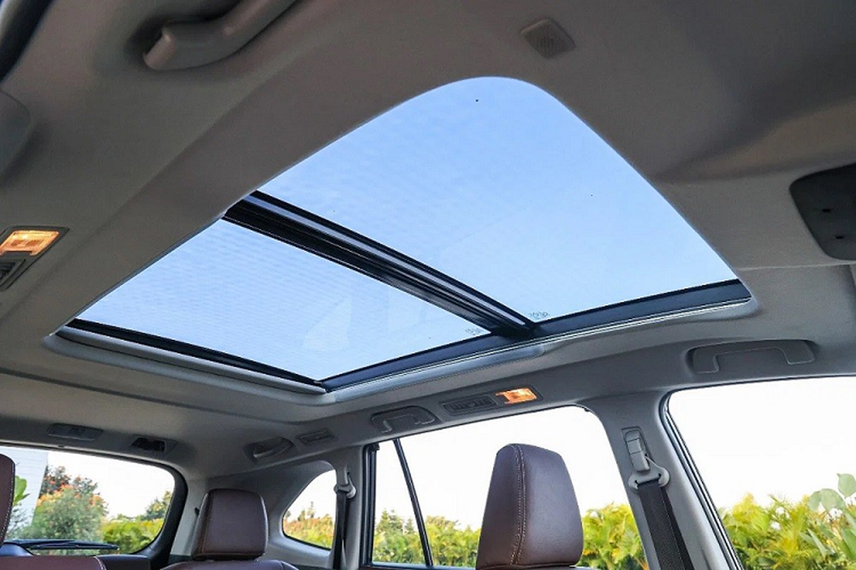 Toyota Innova Hycross 2023 khởi điểm từ 523 triệu đồng, có về Việt Nam? - Hình 4 Toyota Innova Hycross 2023 khoi diem tu 523 trieu dong, co ve Viet Nam?-Hinh-4
