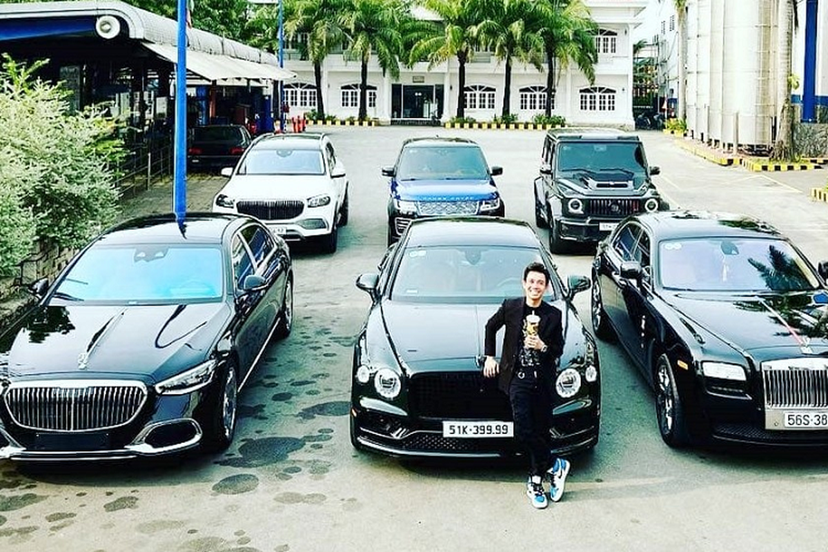 Minh Nhựa "khoe hàng" dàn xe sương sương hơn 80 tỷ, vắng Pagani Huayra - Hình 2 Minh Nhua
