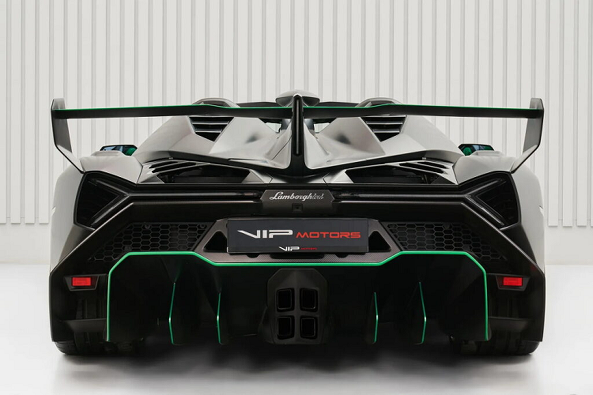 Lamborghini Veneno Roadster được rao bán, giá quy đổi 225 tỷ đồng - Hình 7 Lamborghini Veneno Roadster duoc rao ban, gia quy doi 225 ty dong-Hinh-7