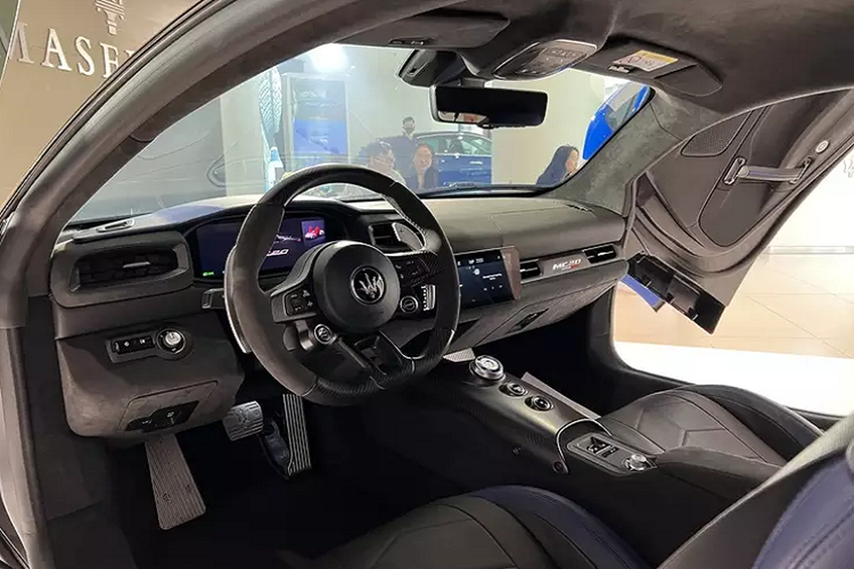 Maserati MC20 chính hãng "chào hàng" đại giai Việt hơn 16 tỷ đồng - Hình 13 Maserati MC20 chinh hang