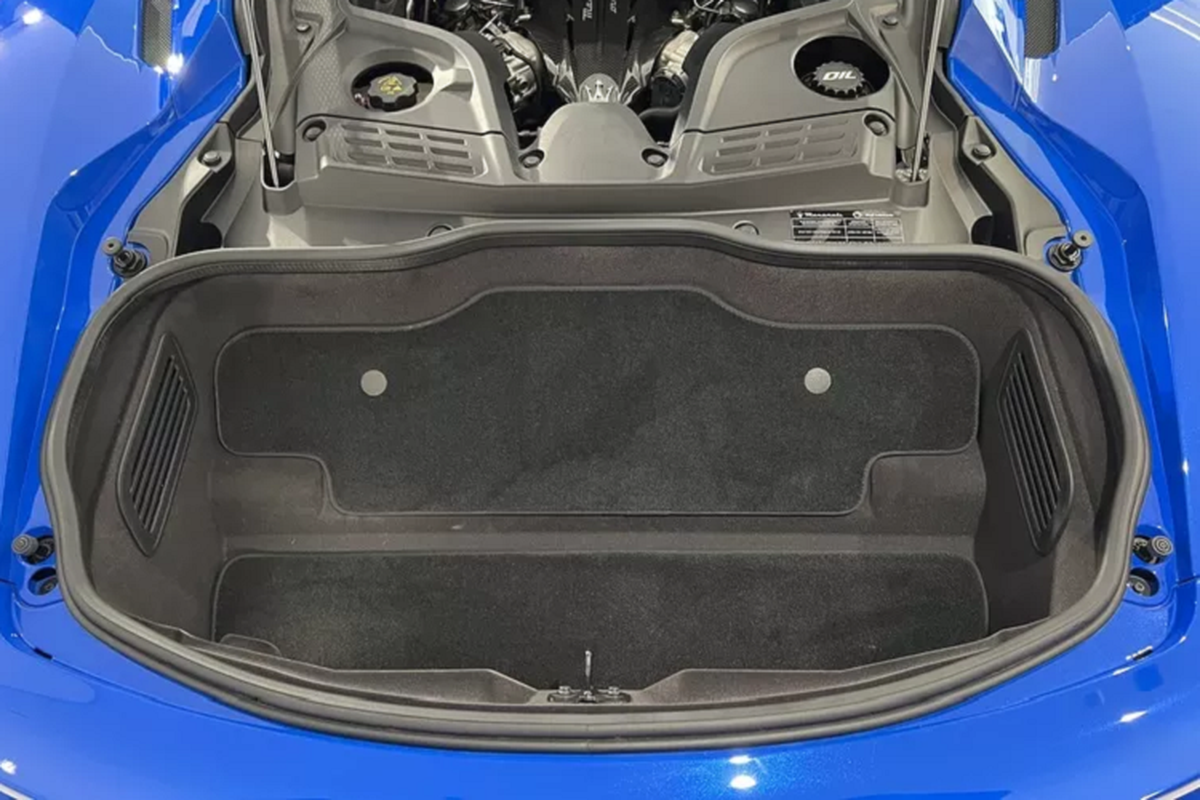 Maserati MC20 chính hãng "chào hàng" đại giai Việt hơn 16 tỷ đồng - Hình 9 Maserati MC20 chinh hang