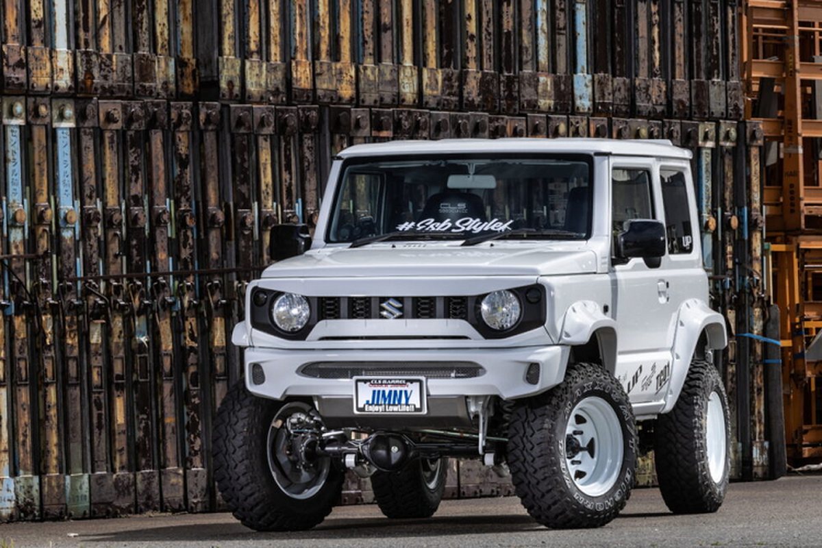 Suzuki Jimny giá rẻ độ cực “dị” từ ESB, chi phí từ 69 triệu đồng - Hình 8 Suzuki Jimny gia re do cuc “di” tu ESB, chi phi tu 69 trieu dong-Hinh-8