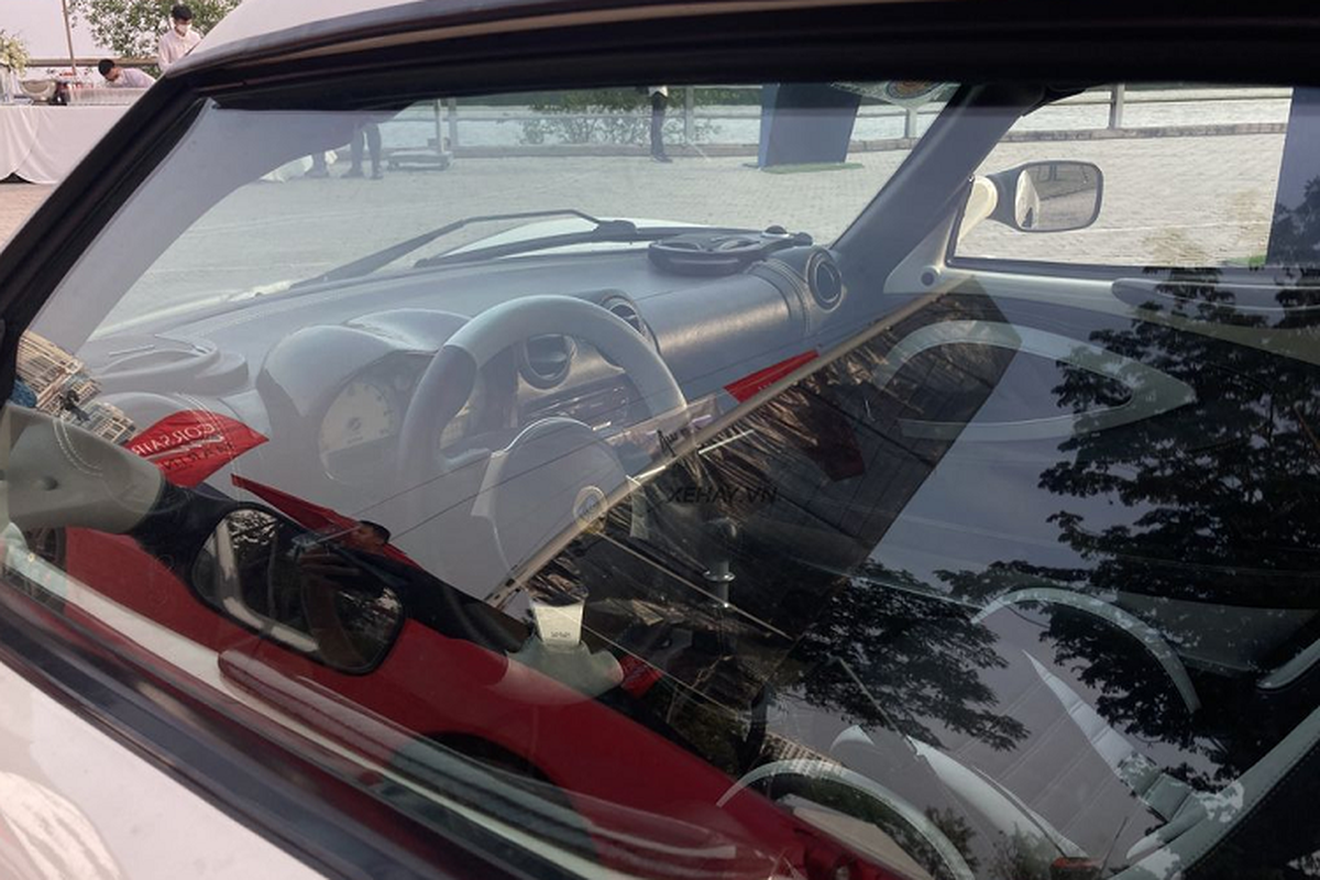 Chạm mặt Lotus Elise S2 độc nhất Việt Nam từng "nằm nhà" Novaland - Hình 4 Cham mat Lotus Elise S2 doc nhat Viet Nam tung