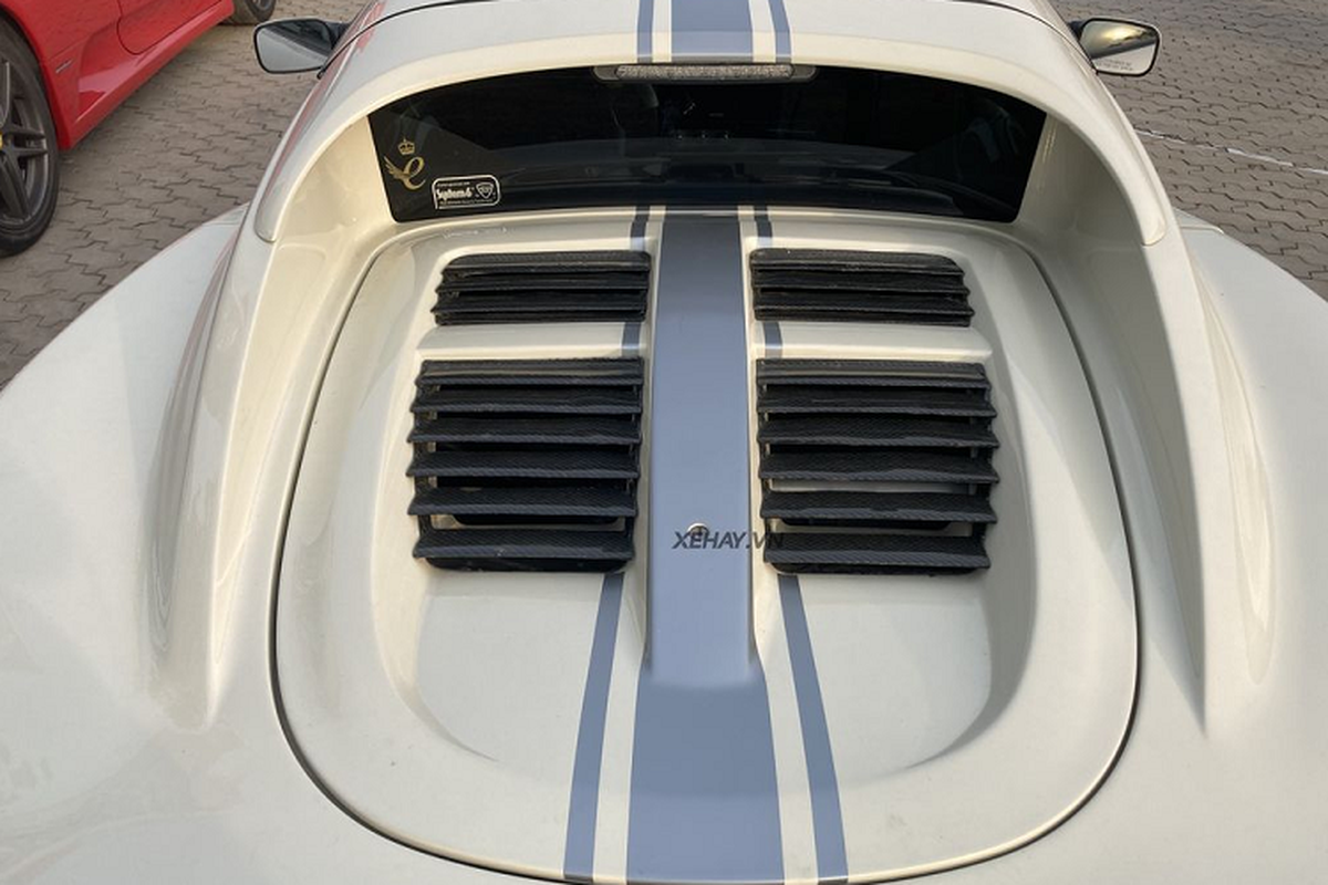 Chạm mặt Lotus Elise S2 độc nhất Việt Nam từng "nằm nhà" Novaland - Hình 7 Cham mat Lotus Elise S2 doc nhat Viet Nam tung