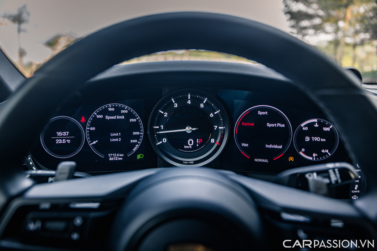 “Ếch vàng” Porsche 911 Carrera chạy lướt chưa đến 10 tỷ ở Hà Nội - Hình 10 “Ech vang” Porsche 911 Carrera chay luot chua den 10 ty o Ha Noi-Hinh-10