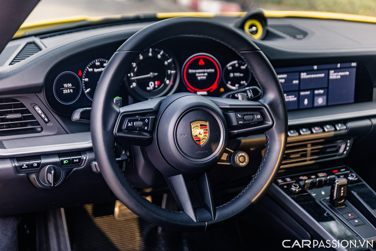 “Ếch vàng” Porsche 911 Carrera chạy lướt chưa đến 10 tỷ ở Hà Nội - Hình 9 “Ech vang” Porsche 911 Carrera chay luot chua den 10 ty o Ha Noi-Hinh-9