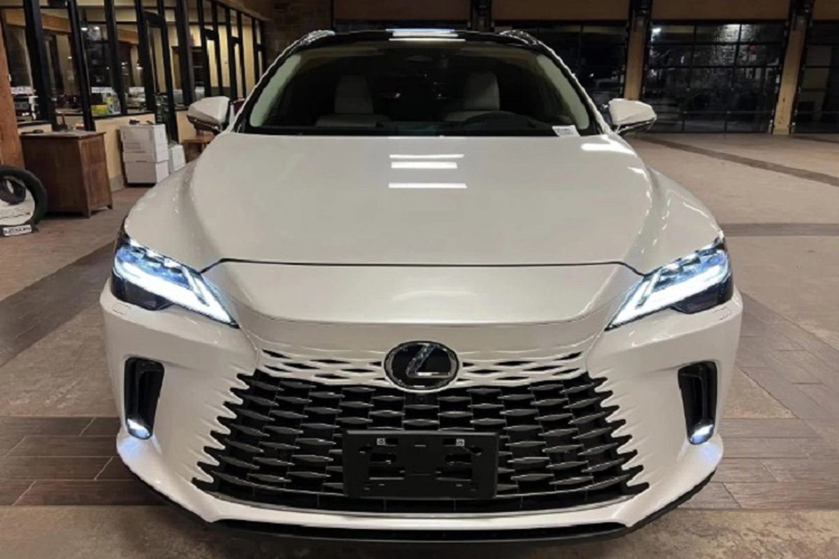Lexus RX 2023 từ 3,4 tỷ sẽ ra mắt Việt Nam trong tháng 1/2023 - Hình 2 Lexus RX 2023 tu 3,4 ty se ra mat Viet Nam trong thang 1/2023-Hinh-2