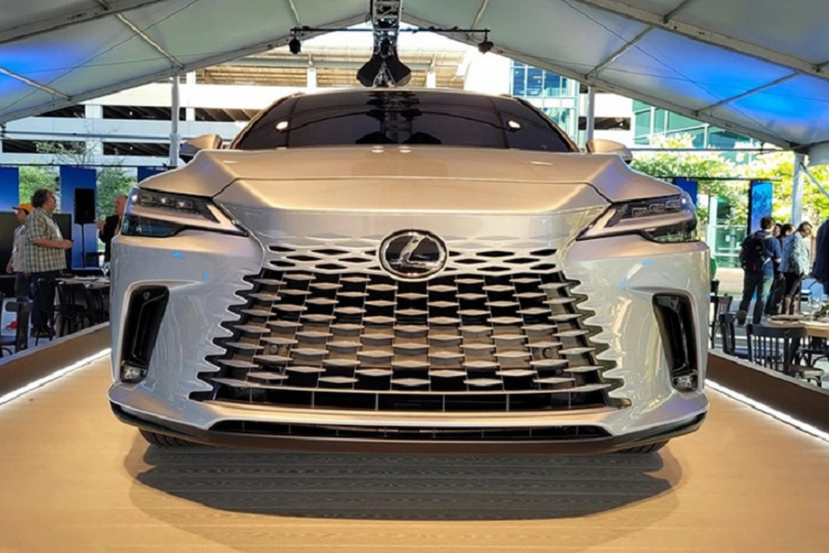 Lexus RX 2023 từ 3,4 tỷ sẽ ra mắt Việt Nam trong tháng 1/2023 - Hình 9 Lexus RX 2023 tu 3,4 ty se ra mat Viet Nam trong thang 1/2023-Hinh-9
