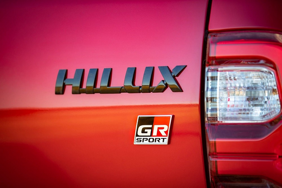 Toyota Hilux GR Sport 2023 leather 