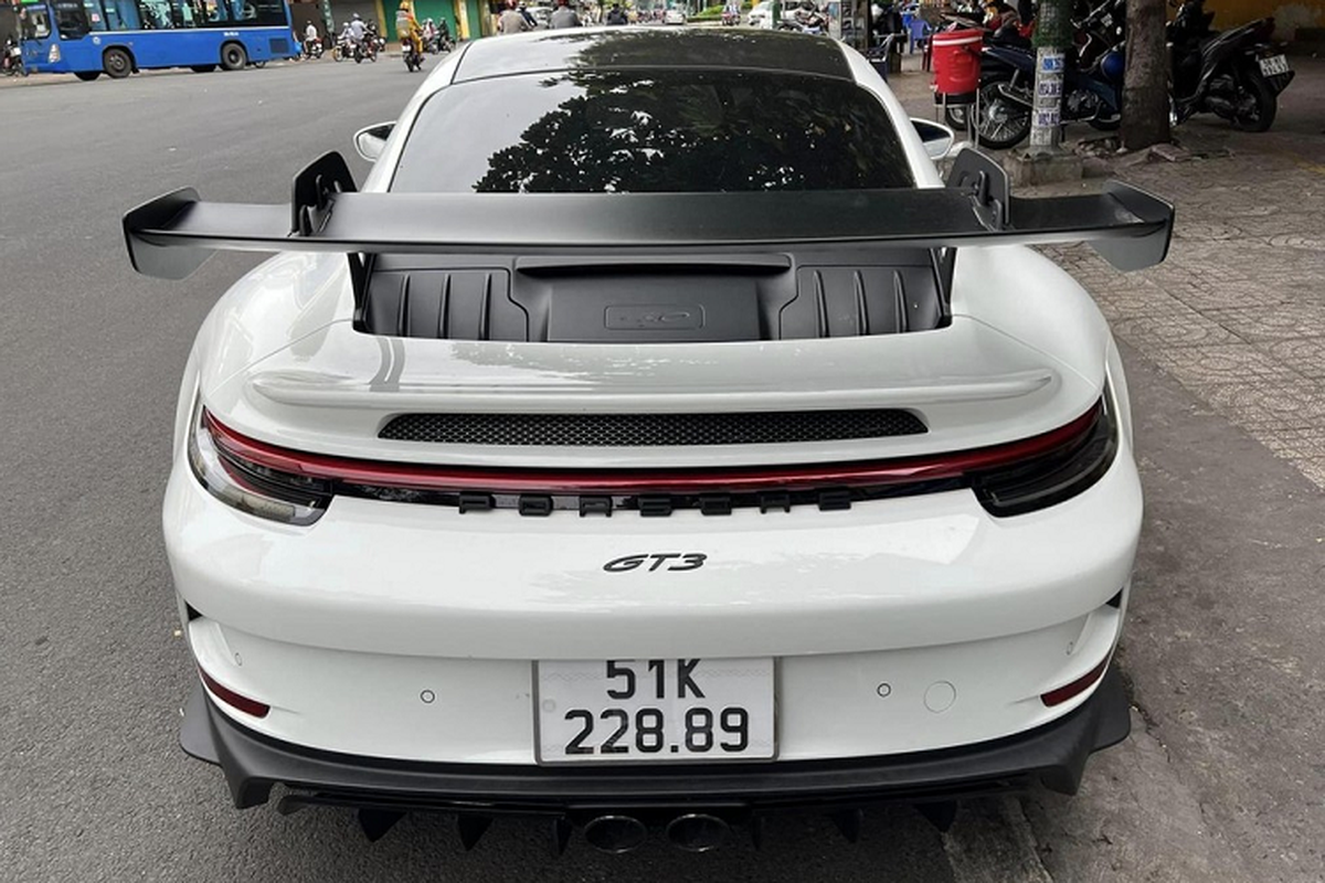 Watch Porsche 911 GT3 2022 more than 16 companies of Dang Le Nguyen Vu-Hinh-3