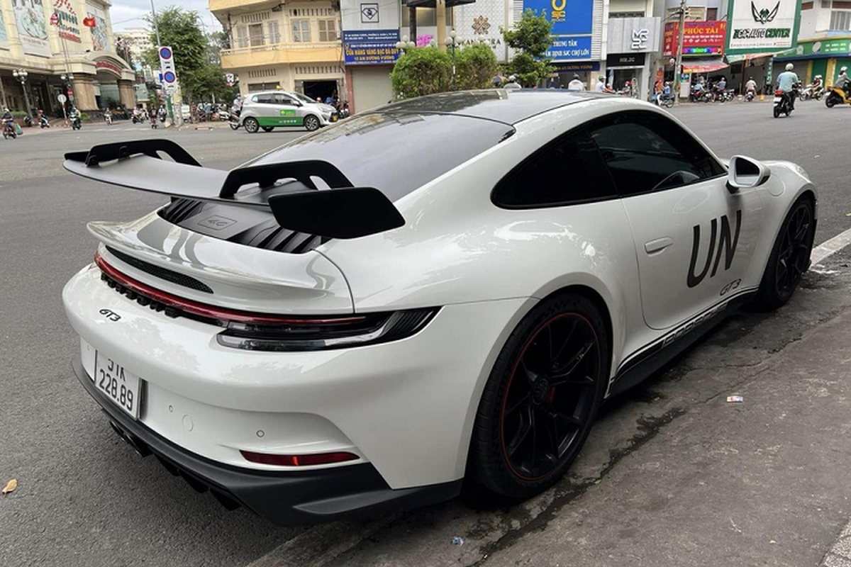 Watch Porsche 911 GT3 2022 more than 16 companies of Dang Le Nguyen Vu-Hinh-6