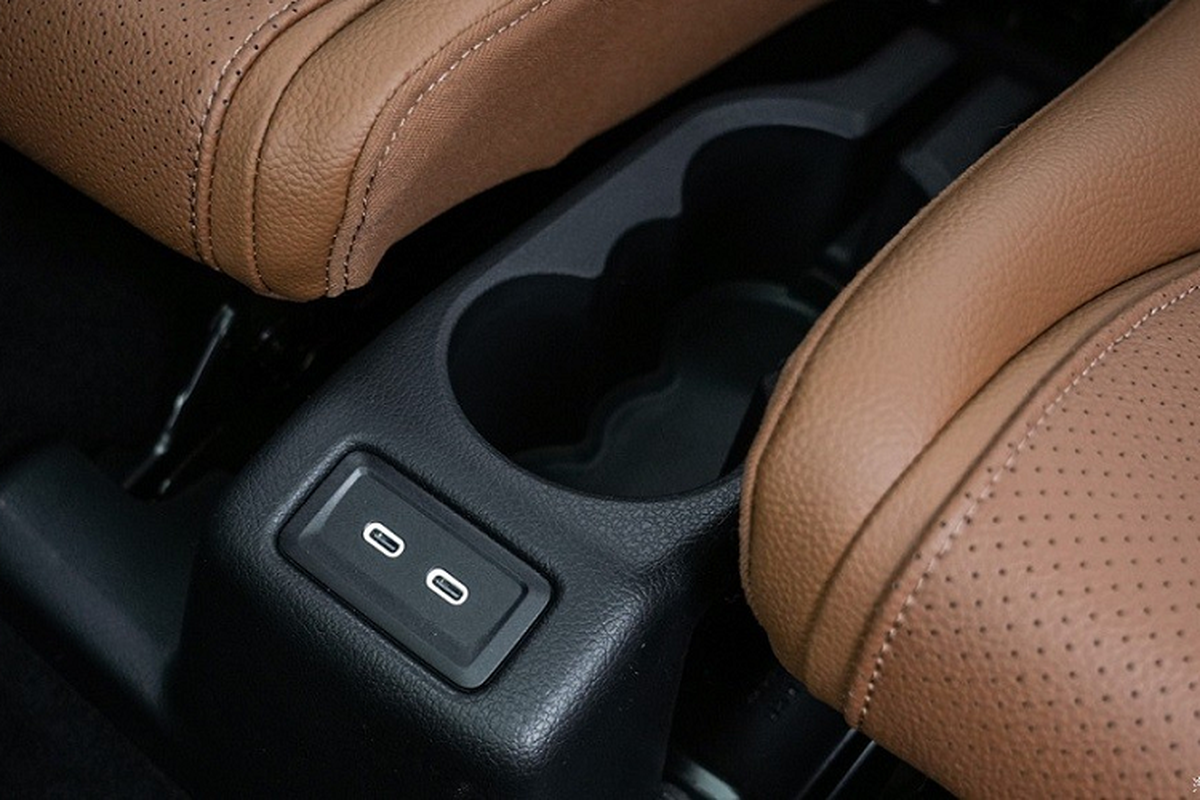 Mercedes-Benz GLC phiên bản 7 chỗ ra mắt"sát vách" Việt Nam - Hình 10 Mercedes-Benz GLC phien ban 7 cho ra mat
