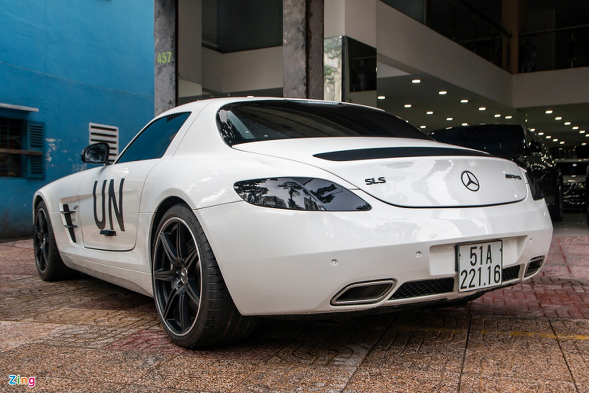 Mercedes-AMG SLS with bird's eye soup every Tet o Sai Gon-Hinh-10