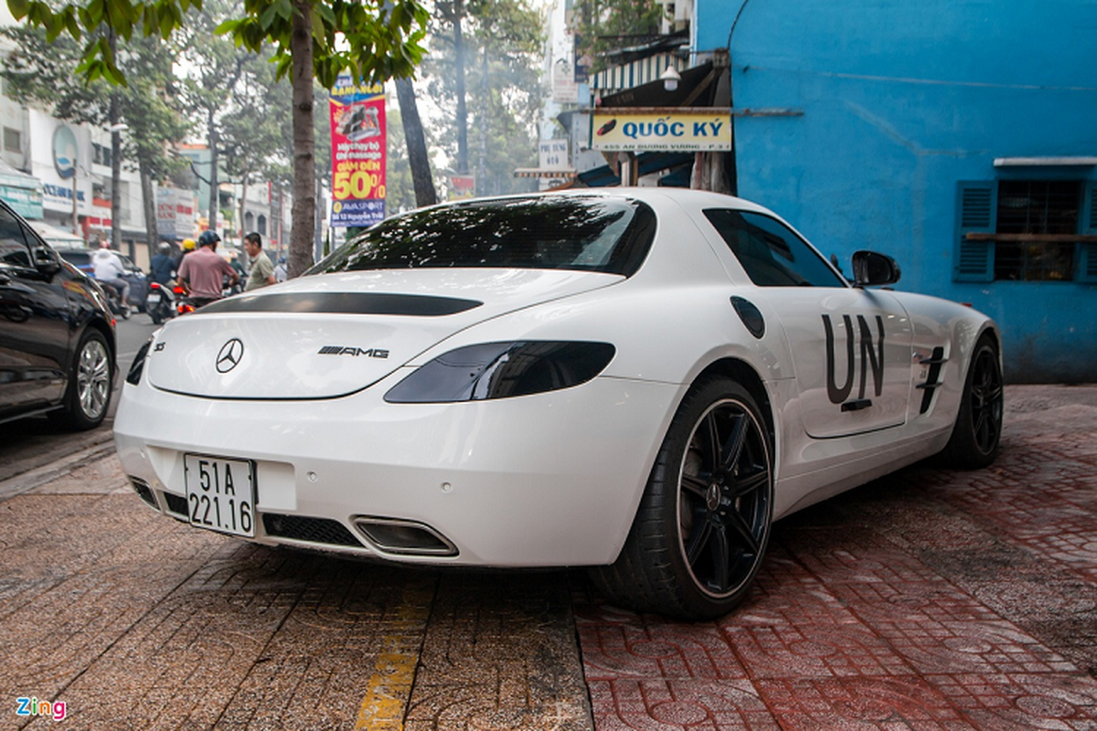 Mercedes-AMG SLS with bird's eye soup every Tet o Sai Gon-Hinh-4