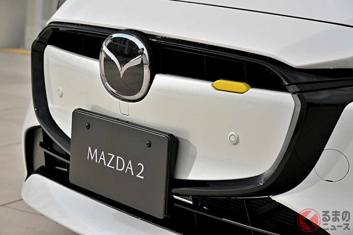 Mazda2 2023 chính thức trình làng, giá bán chỉ từ 275 triệu đồng - Hình 3 Mazda2 2023 chinh thuc trinh lang, gia ban chi tu 275 trieu dong-Hinh-3