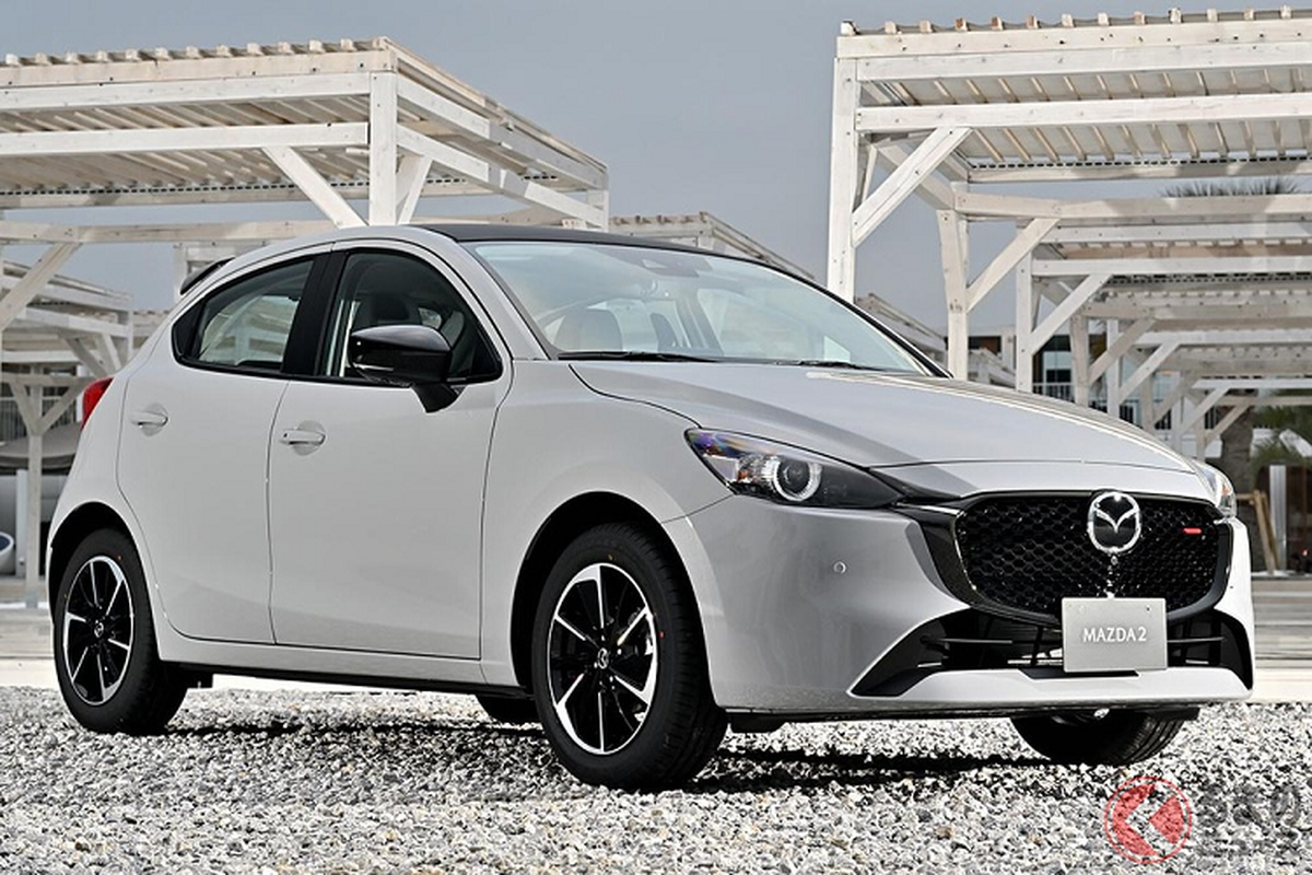 Mazda2 2023 chính thức trình làng, giá bán chỉ từ 275 triệu đồng - Hình 4 Mazda2 2023 chinh thuc trinh lang, gia ban chi tu 275 trieu dong-Hinh-4