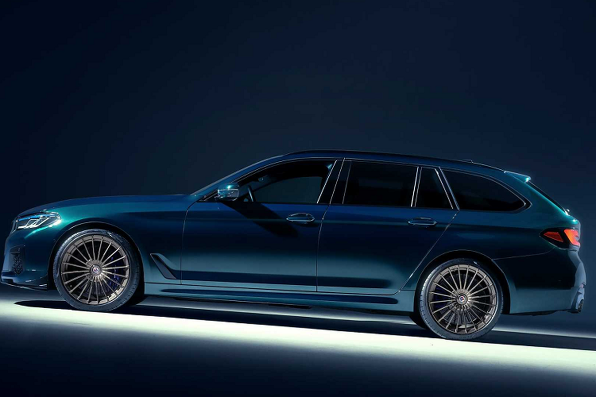 Details of the original BMW Alpina B5 GT, with 634 pages of image-Picture-8