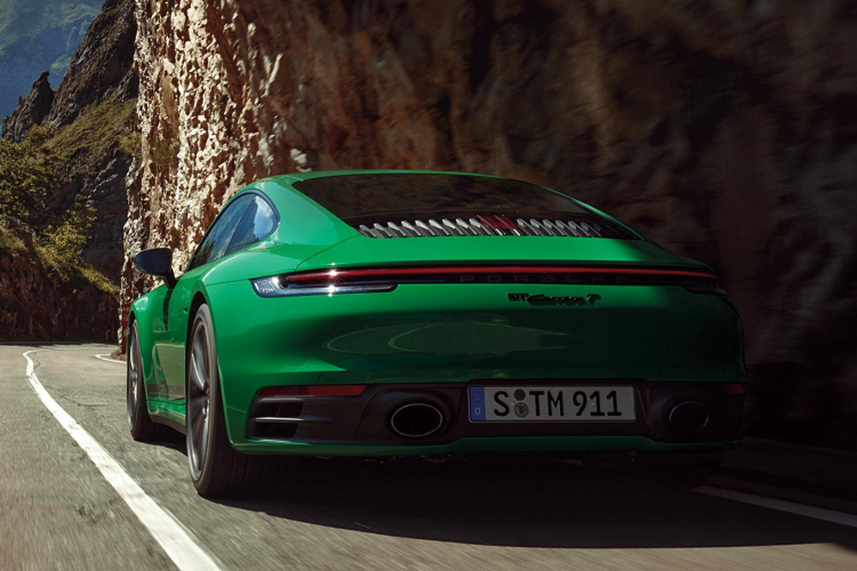 Watch Porsche 911 Carrera Tu 8.23 ​​years old in Vietnam-Hinh-4