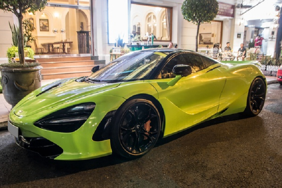 McLaren 720S more than 20 years old Midu released a new movie - Hinh-8