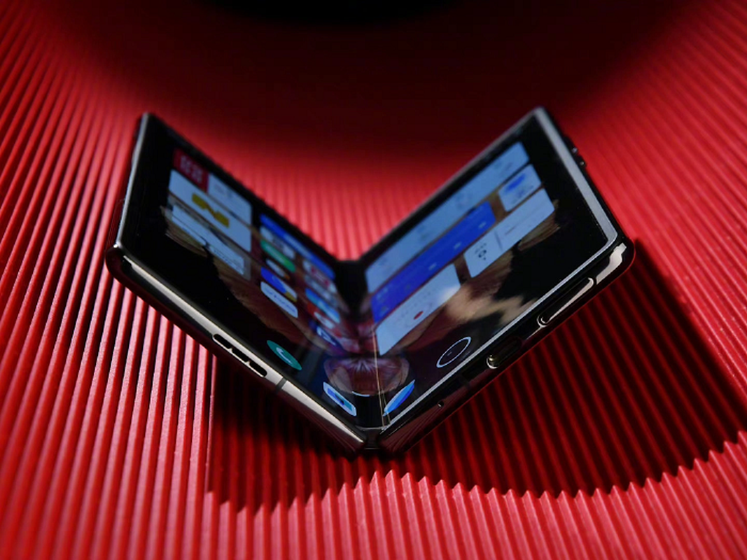 Giai phau Vivo X Fold Plus - doi thu “dang gom” cua Samsung Galaxy Z Fold4-Hinh-8