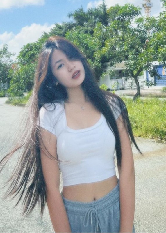 Thiếu nữ 17 tuổi xinh như hot girl Lưu Thiên Hương-Hinh-8