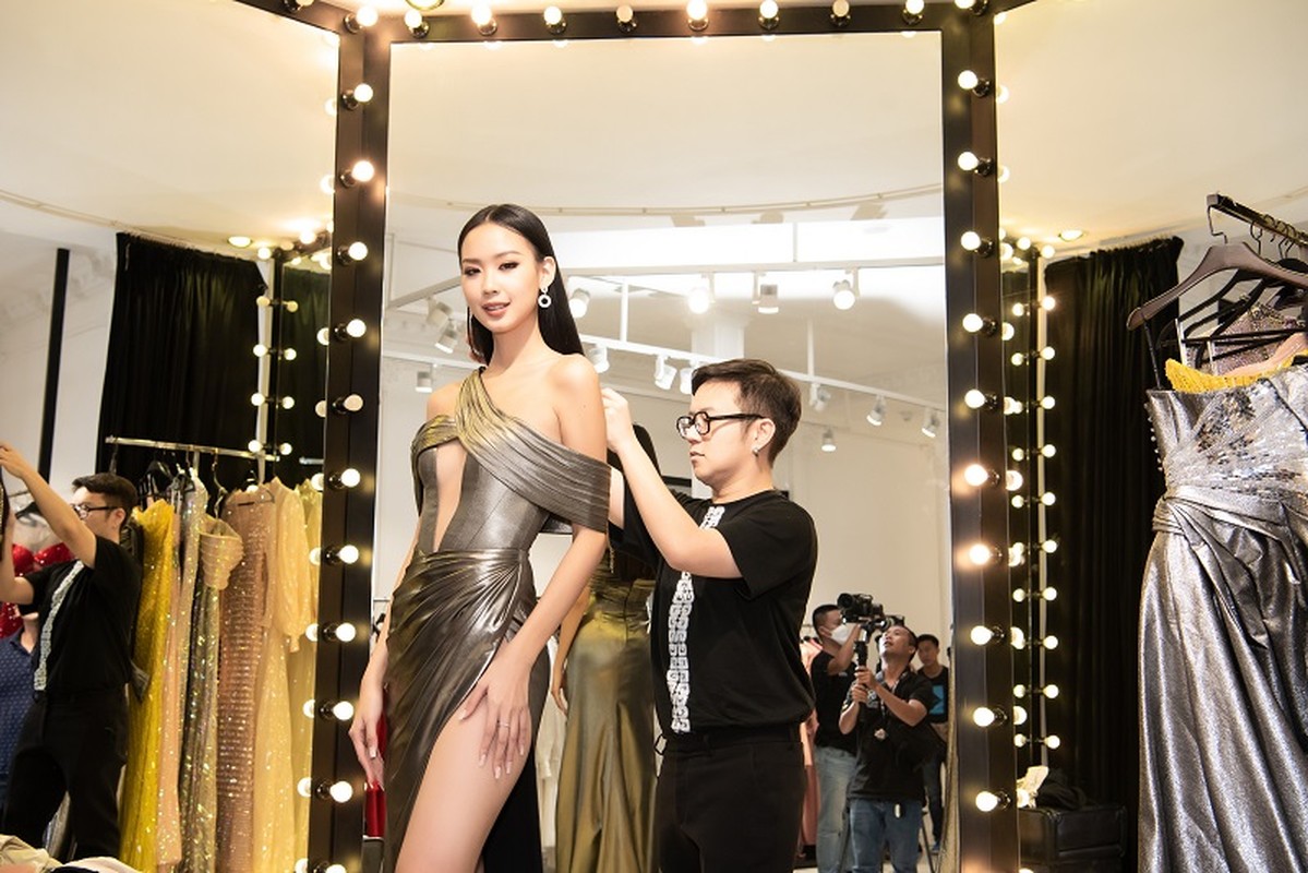 Bao Ngoc gap rut tap luyen chuan bi thi Miss Intercontinental 2022