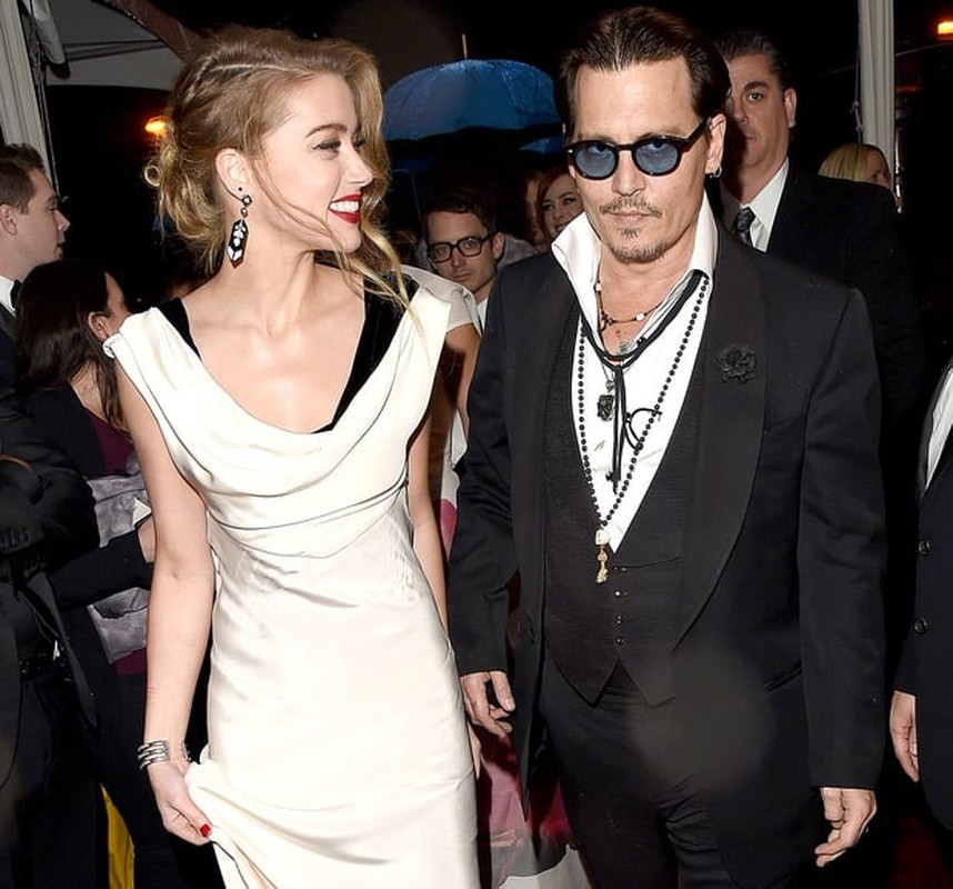 Nhin lai cuoc tinh ngan ngui cua Johnny Depp va Amber Heard-Hinh-10