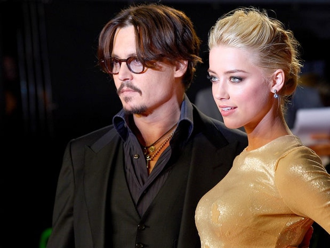 Nhin lai cuoc tinh ngan ngui cua Johnny Depp va Amber Heard-Hinh-2