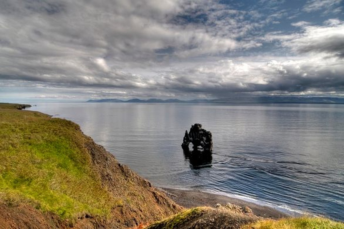 Create a new picture of the country's drinking water on the island: Expert bat mi-Hinh-10