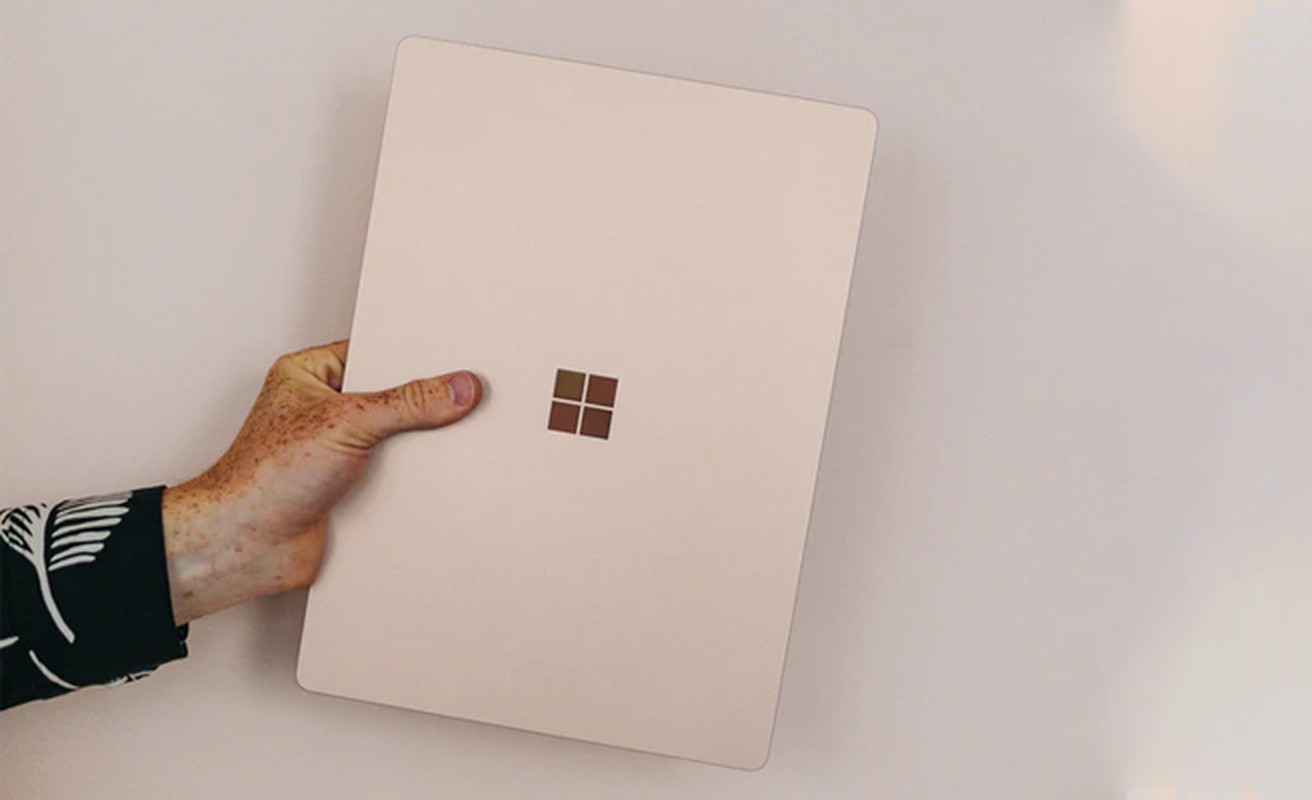Dong laptop Windows Surface re nhat ra mat canh tranh Macbook Air-Hinh-5