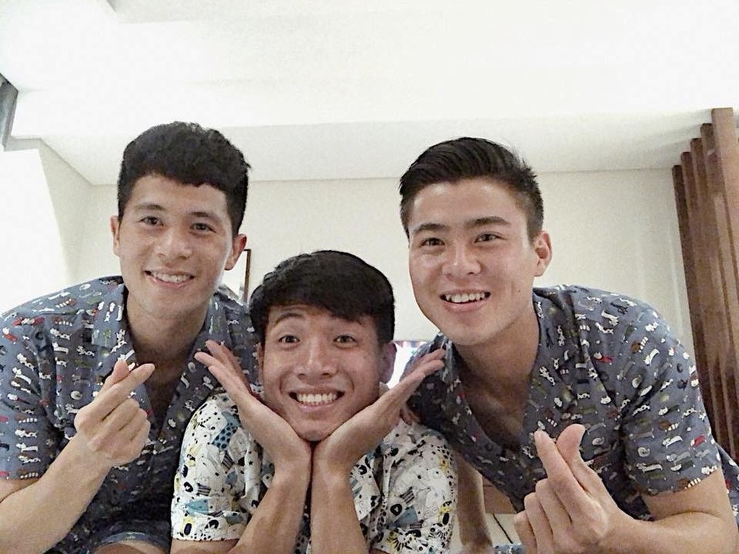 Bo 3 trung ve U23 Viet Nam gay me dan mang bang anh selfie cuc chat-Hinh-6
