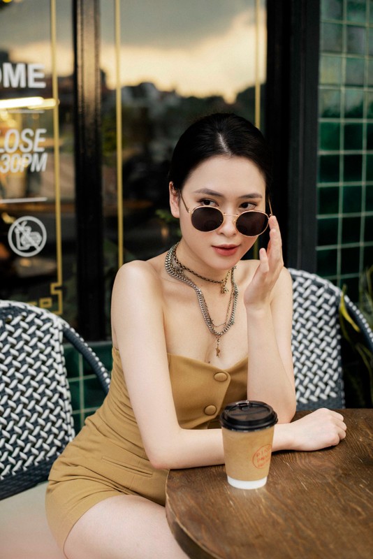 Nữ MC VTVcab hé lộ bí quyết để có body chuẩn vệ nữ - Hình 12 Nu MC VTVcab he lo bi quyet de co body chuan ve nu-Hinh-12
