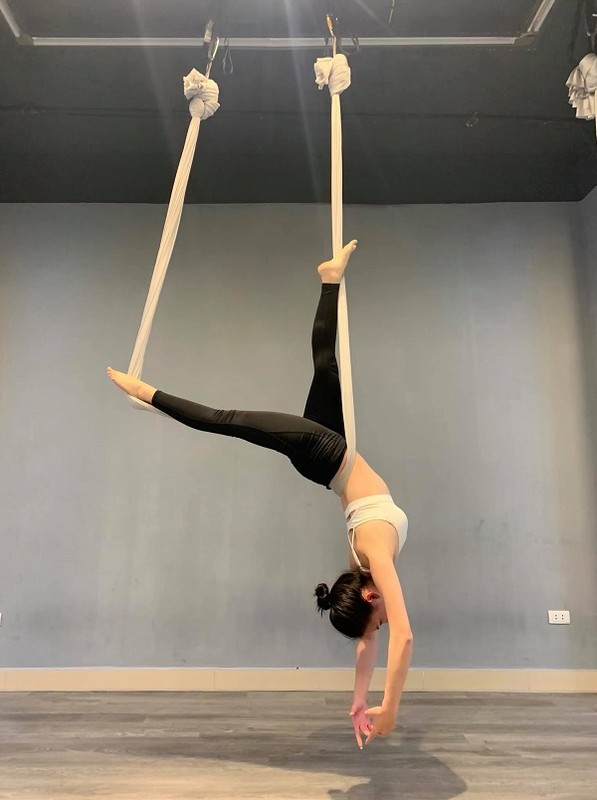 Nữ MC VTVcab hé lộ bí quyết để có body chuẩn vệ nữ - Hình 4 Nu MC VTVcab he lo bi quyet de co body chuan ve nu-Hinh-4