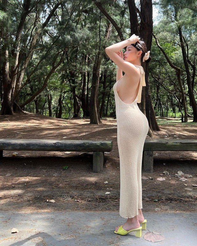 Cô điều dưỡng hot nhất Đài Loan gây sốt với vóc dáng sau sinh - Hình 10 Co dieu duong hot nhat Dai Loan gay sot voi voc dang sau sinh-Hinh-10