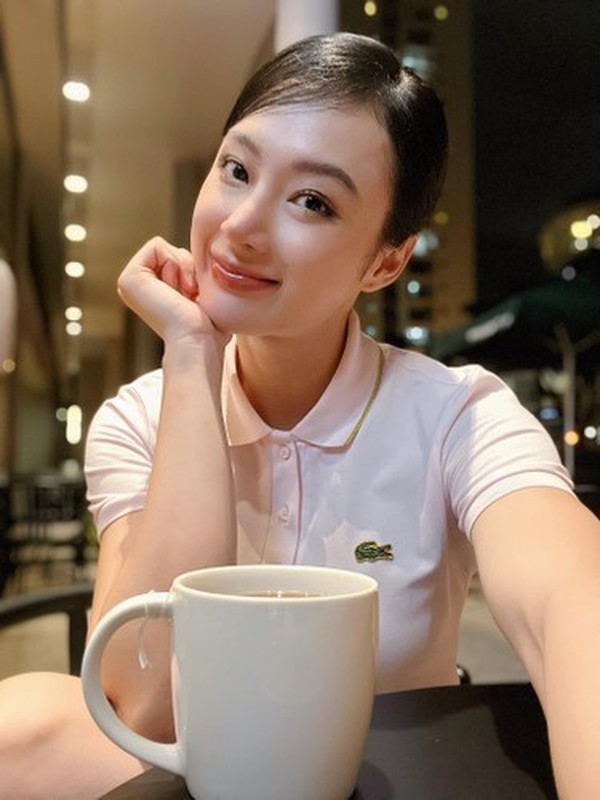 Angela Phương Trinh khoe ảnh mới, netizen hỏi cơ bắp đâu? - Hình 10 Angela Phuong Trinh khoe anh moi, netizen hoi co bap dau?-Hinh-10