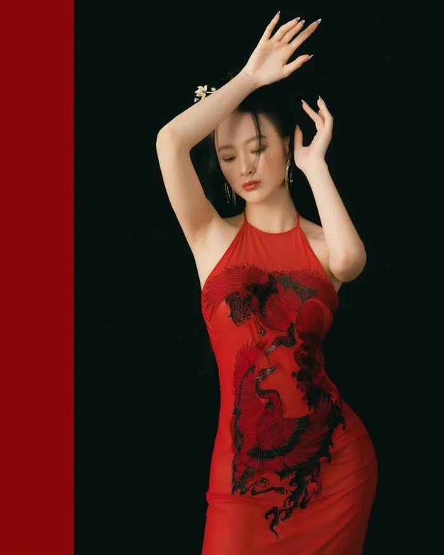 Angela Phương Trinh khoe ảnh mới, netizen hỏi cơ bắp đâu? - Hình 5 Angela Phuong Trinh khoe anh moi, netizen hoi co bap dau?-Hinh-5