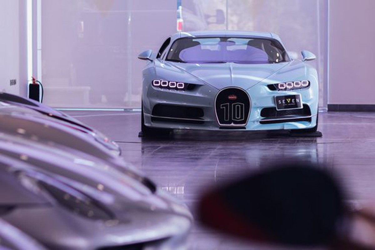 Tân Vương Tốc độ Bugatti Chiron Vainqueur De Coeur Hàng độc 0827