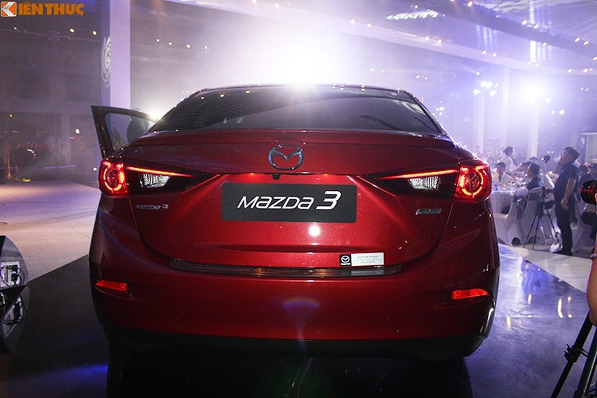 Mazda3 tai Viet Nam giam 70 trieu de don hang ton-Hinh-4