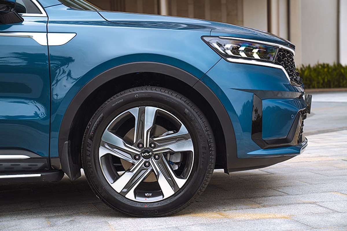 Cận cảnh KIA Sorento Hybrid và Plug-in Hybrid từ 1,39 tỷ tại Việt Nam - Hình 10 Can canh KIA Sorento Hybrid va Plug-in Hybrid tu 1,39 ty tai Viet Nam-Hinh-10