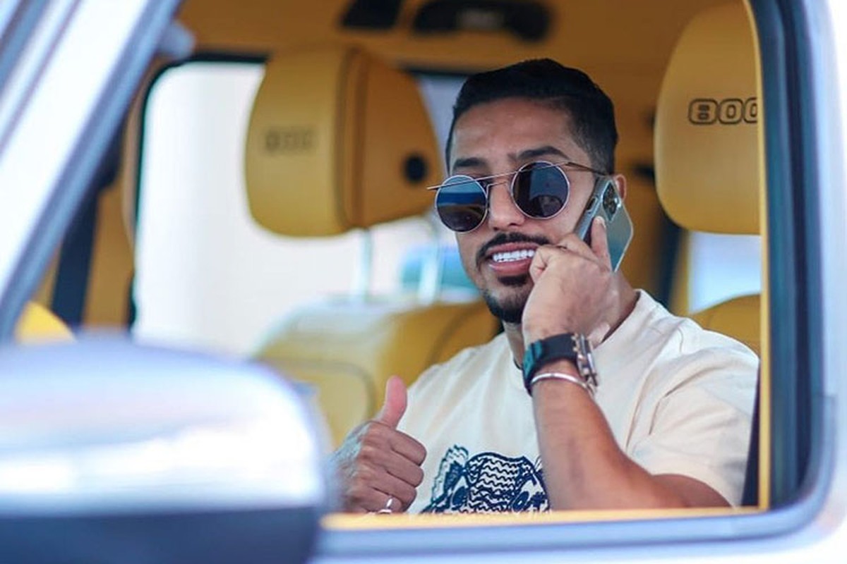ĐIểm mặt "xế xịn" của Salem Al-Dawsari - ngôi sao tuyển Ả Rập Xê Út - Hình 9 DIem mat
