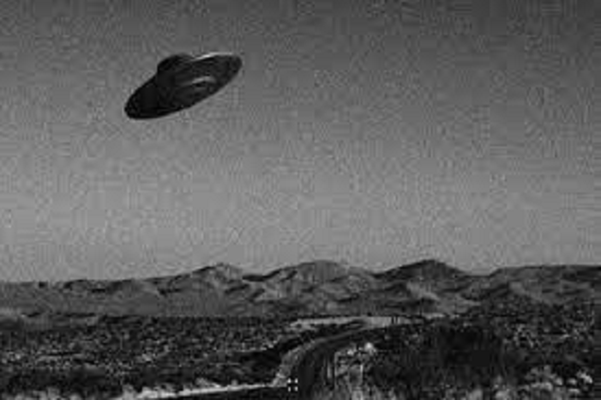 UFO tung duoc Hai quan My phat hien bat ngo tro lai Anh-Hinh-9