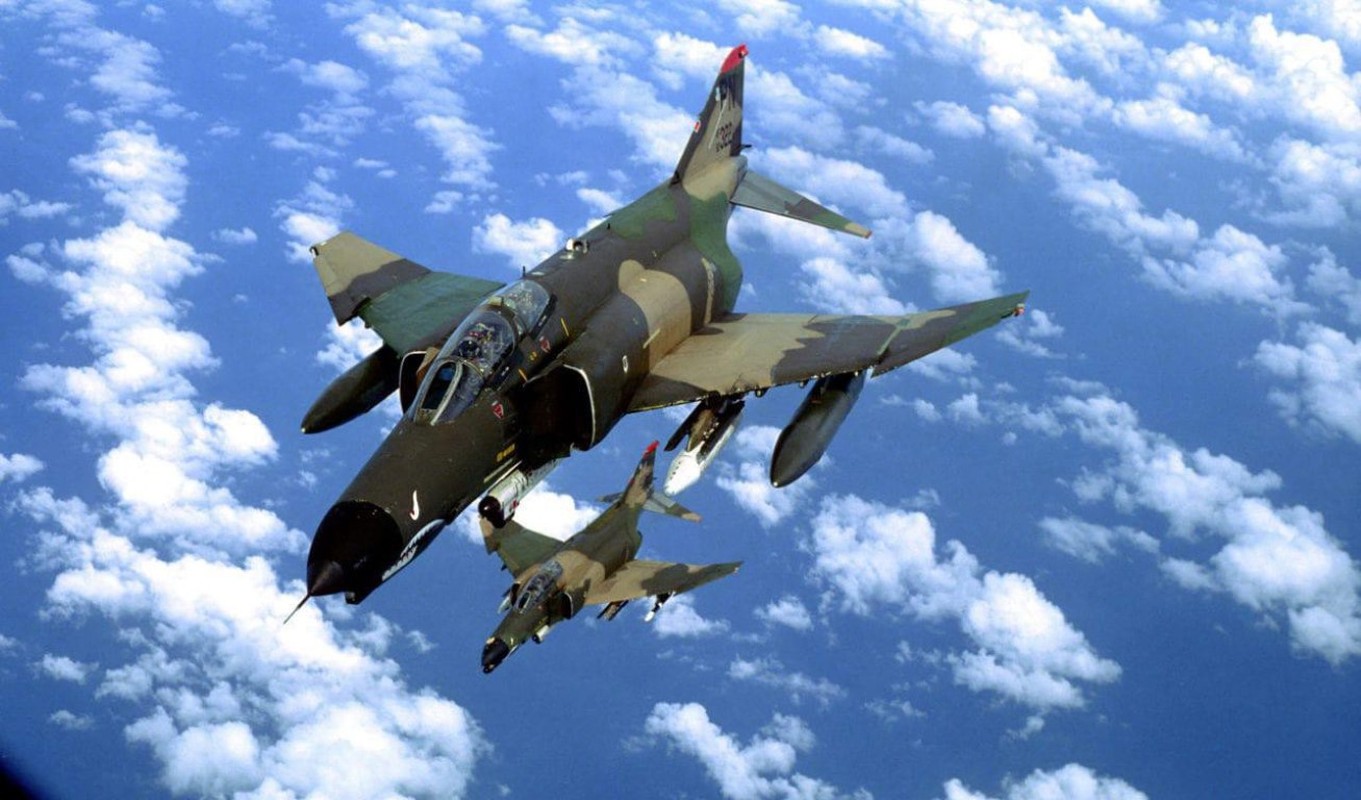 F-4E Phantom II, cu sua sai cua My sau khi rung toi ta tren bau troi Viet Nam-Hinh-3