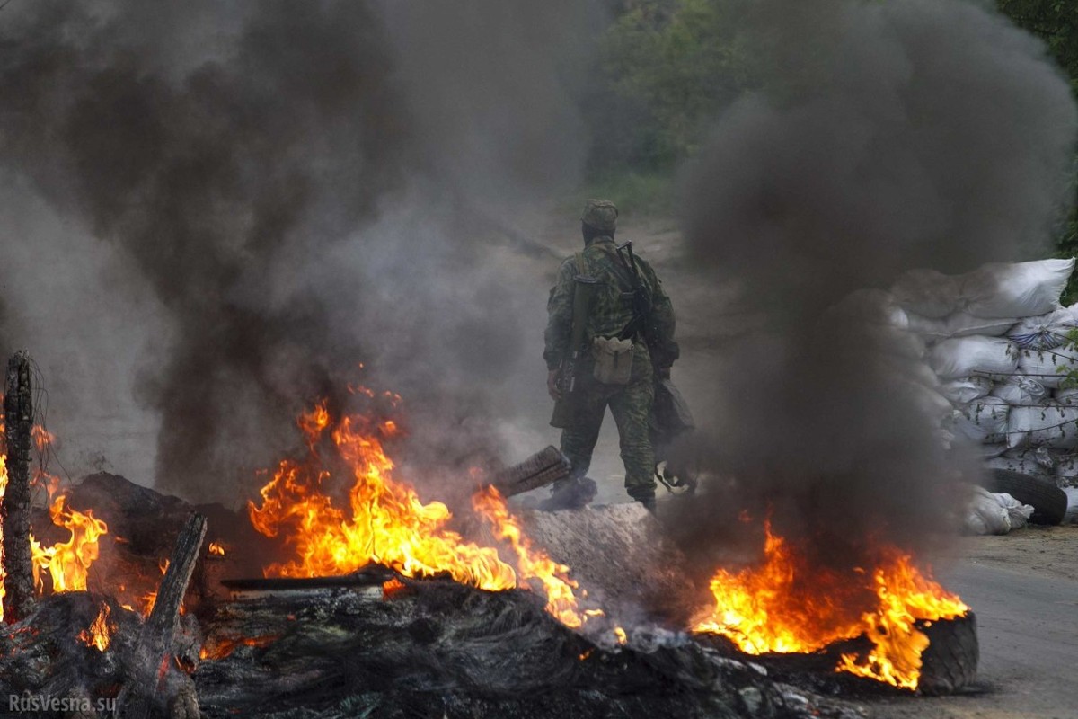 Lan dau tien trong lich su, bom dan NATO na vao Donbass-Hinh-6