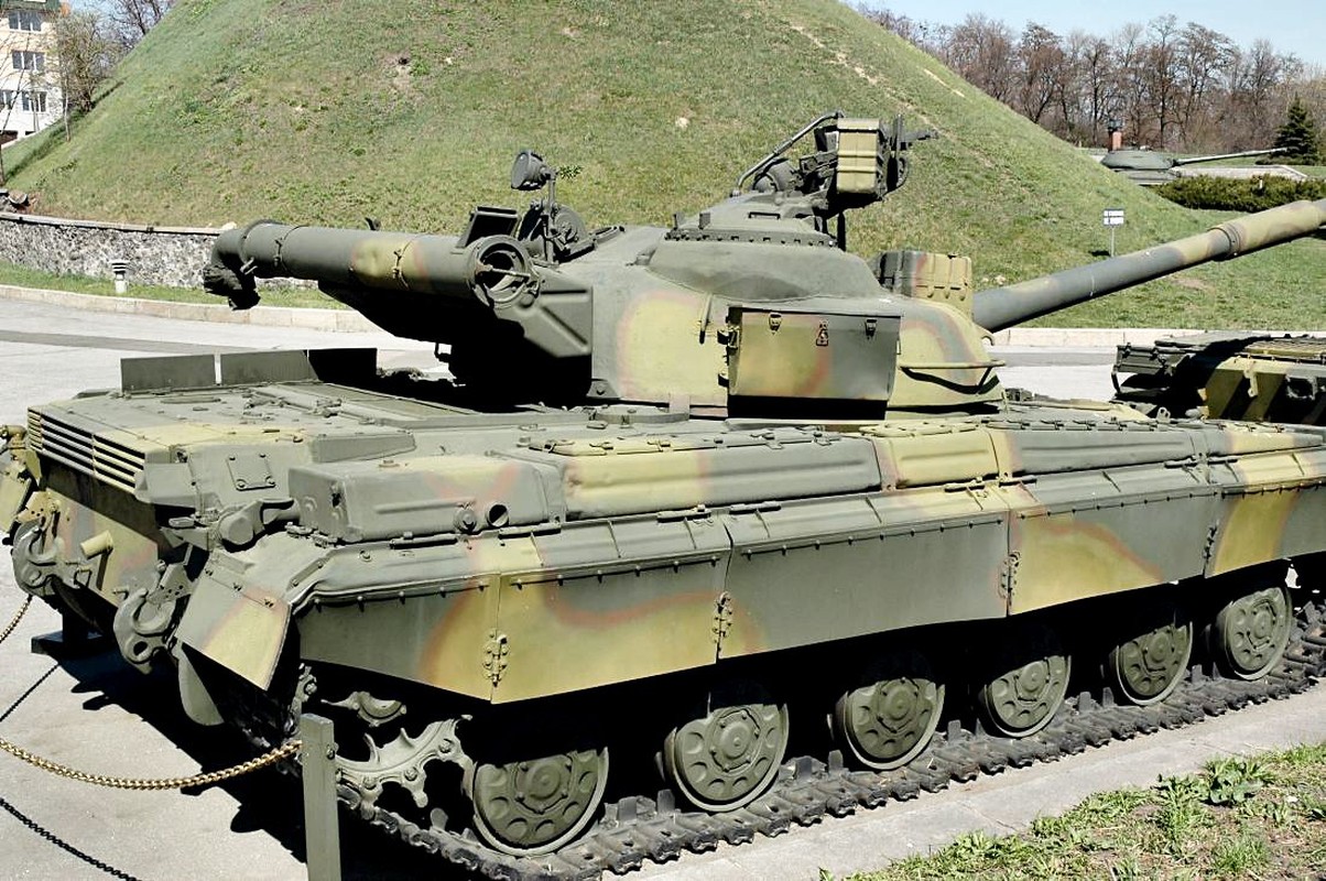 Viet Nam co co hoi tiep can voi xe tang T-64 nang cap tu Ukraine?-Hinh-10