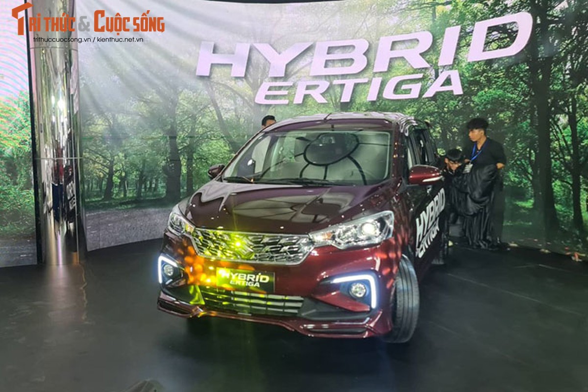 Can canh Suzuki Ertiga hybrid 2023, xe hybrid re nhat tai Viet Nam